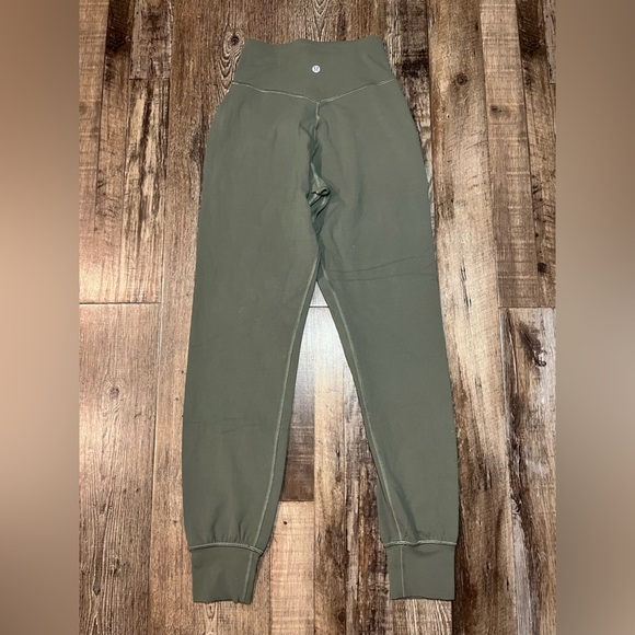 Lululemon Align High-Rise Jogger *Full Length Army Green Size 2 - Picture 8 of 9